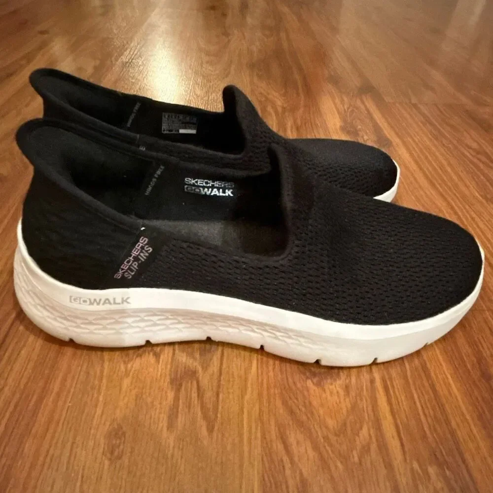 Skechers slip ons go walk black white sneakers women's 9